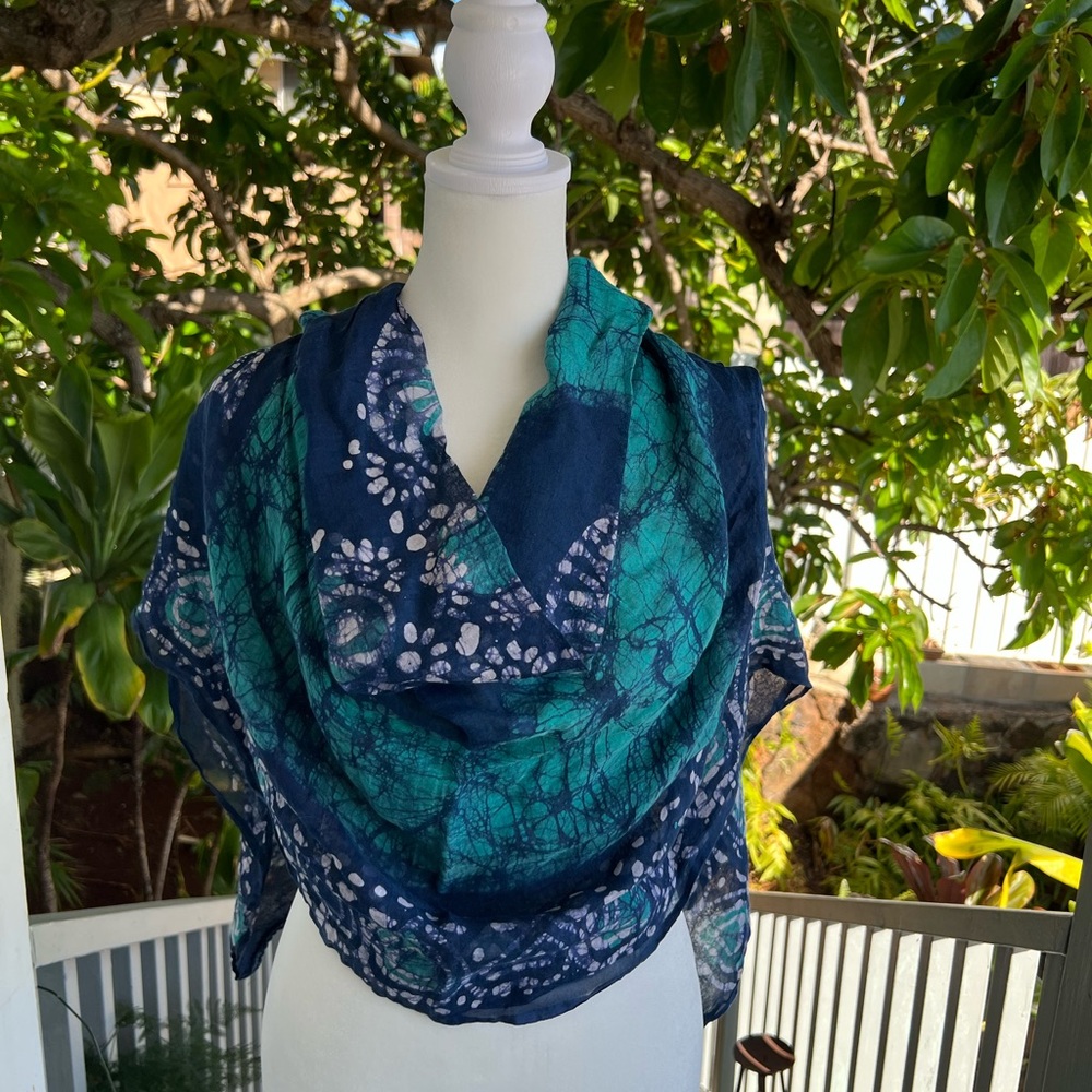 Vintage Colorful Scarf 🧣 Wrap from Thailand